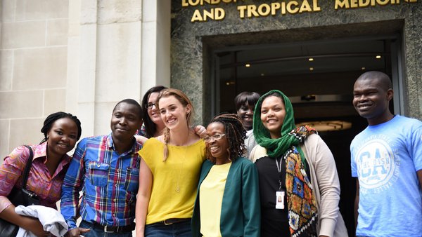 👋Applications closing soon for our 1-year intensive master’s programmes in London

Don’t miss your chance to join our 2024/25 cohort for studies beginning September 2024. Apply now✍️

⏰Visa students 21 July 2024 
⏰Non-visa students 1 Sept 2024

👉bit.ly/463yW8b