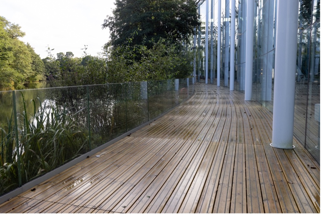 Enhance accessibility with Gripsure ♿️ 

Gripsure's range of non-slip decking is a great option to benefit all, not just those with additional mobility requirements. Find out more > gripsure.co.uk/2024/05/18/des…