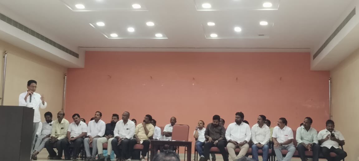 DevaVaraPrasaad's tweet image. జులై 18 నుండి 28 వరకు జరగనున్న 4వ విడత క్రియాశీలక సభ్యత్వ నమోదు కార్యక్రమం విజయవంతం చేయాలని, జనసైనికులకు ఏప్పుడు పార్టీ అండగా ఉంటుందని వాలంటీర్లు బాధ్యత తీసుకుని జనసైనికులు అందరూ సభ్యత్వ నమోదు చేయించుకునేలా పని చేయాలని దేవా వరప్రసాద్ గారు తెలియజేశారు!

#JSPActiveMembership