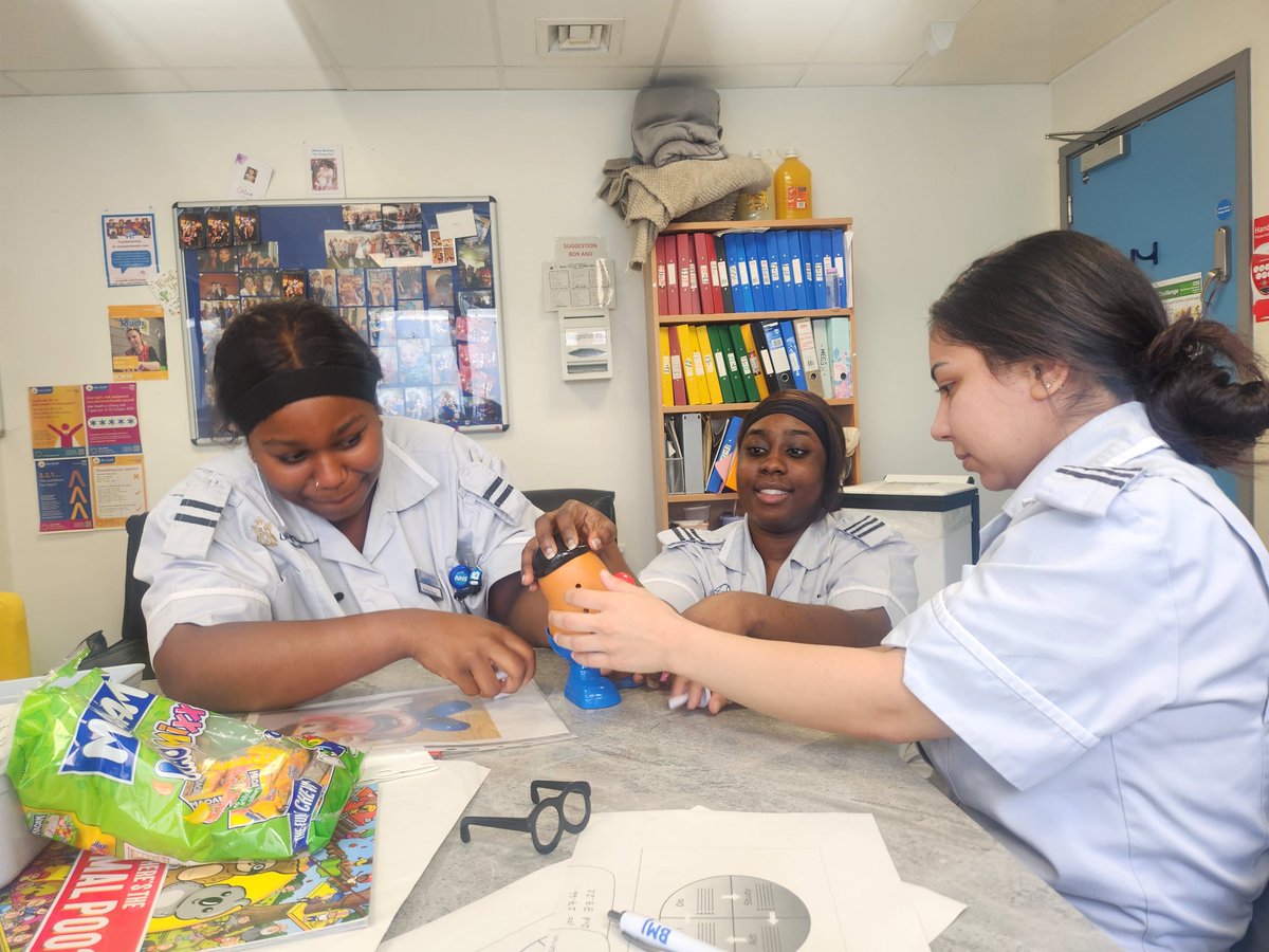 nurseynorth tweet media