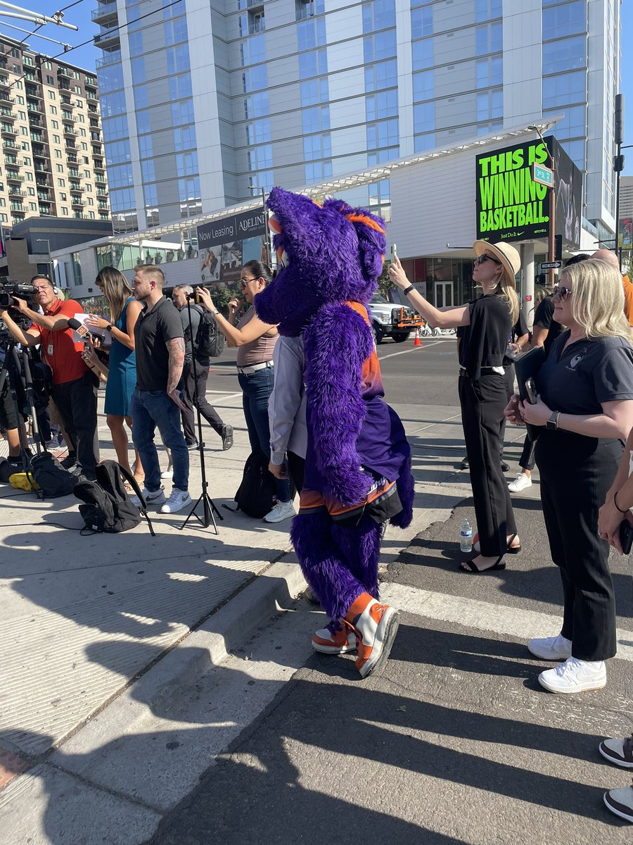 Valley Metro tweet media