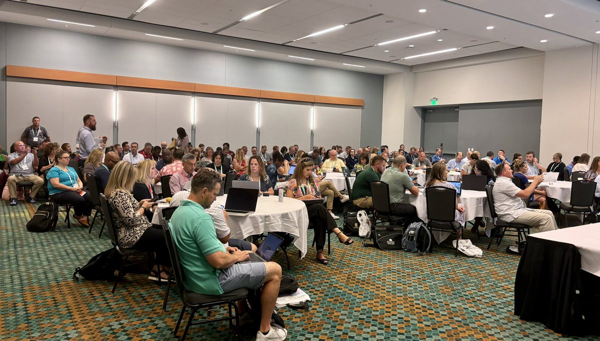 Jessica Santee tweet media