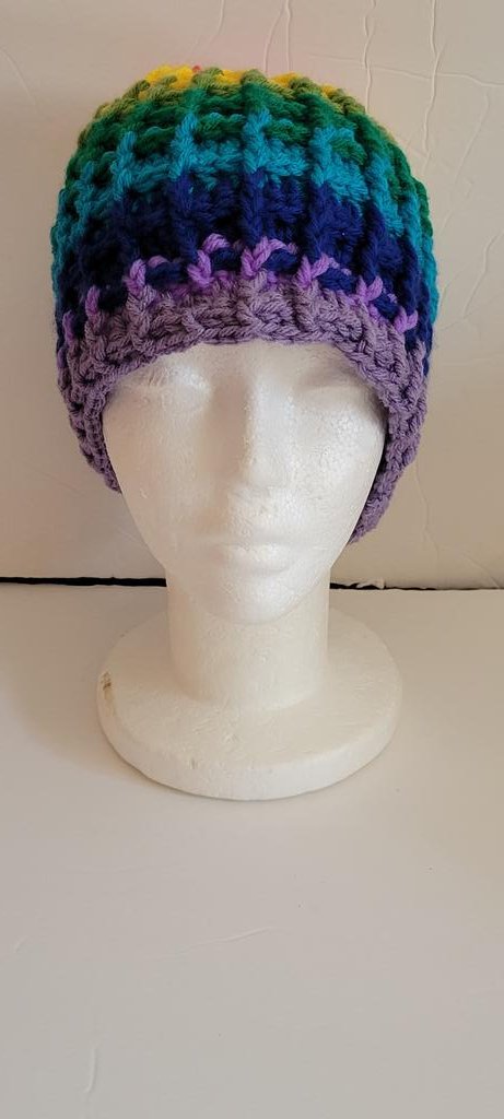 KenishaScraft's tweet photo. Rainbow beanie hat, this hat took me a few days to complete because of the stitch. Adultsized hat.
#Rainbow #crochet #wafflestitch #art #Fiberart #Fiberartist #Artist
#artmoots #crochetersofTwitter #crocheters #Handmade #handcrafted #craft #Hat #KenishasCraft #Beanie #slouchy https://t.co/59ZNGYFupd