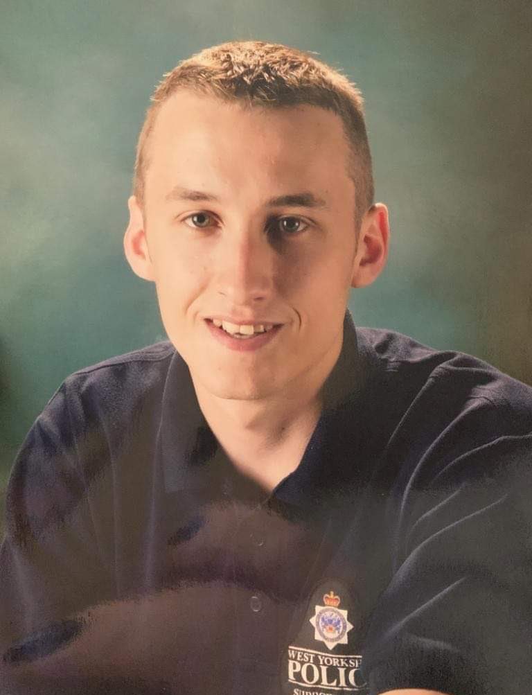 Today I received photos from my Long Service and Good Conduct award presentation. I’m in my 23rd year, still love the job and very proud of what my wider team of forensic colleagues achieve together every day. 🎖️ oh and I’ve not changed a bit!