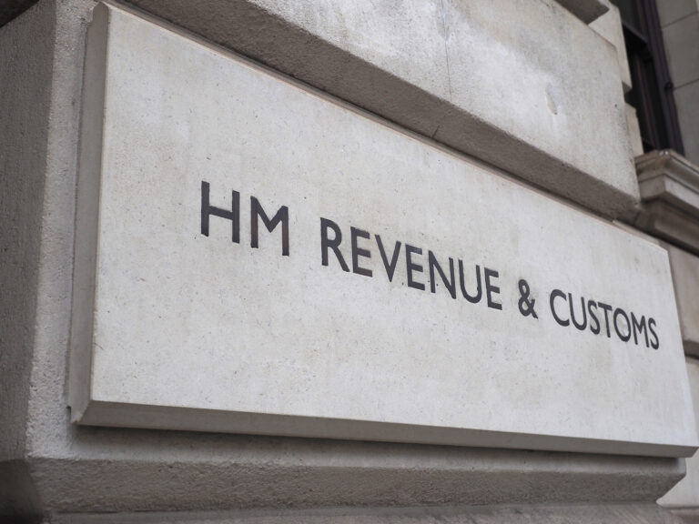 AccuroxSupport's tweet photo. Will HMRC digital services get to where they need to be? https://t.co/vXHZ2EGqQF https://t.co/jfU4JyHIVY