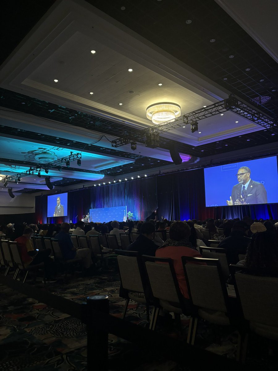 Taylor R. Avery tweet media