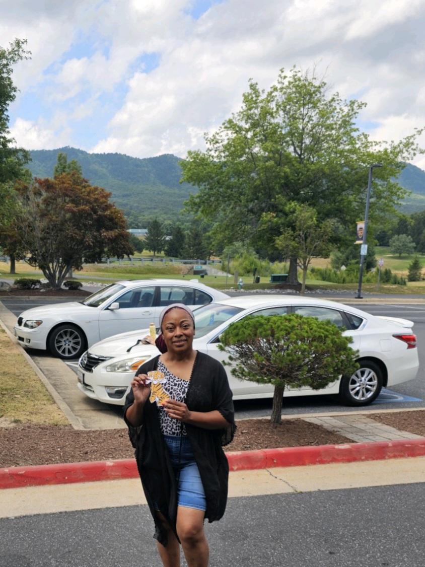 St. Joseph's Regional Catholic School (@stjosephsrcs) on Twitter photo The tiger really likes water! Here is the tiger with Ms. Davis in Massanutten, VA taking in all the fun of the huge water park, as well as walking, going to different restaurants and playing our favorite game here at St. Joseph's....BINGO! <a href="/ADWCathSchools/">ADW Catholic Schools - Escuelas Católicas</a> #adwcommUNITY The tiger really likes water! Here is the tiger with Ms. Davis in Massanutten, VA taking in all the fun of the huge water park, as well as walking, going to different restaurants and playing our favorite game here at St. Joseph's....BINGO! <a href="/ADWCathSchools/">ADW Catholic Schools - Escuelas Católicas</a> #adwcommUNITY