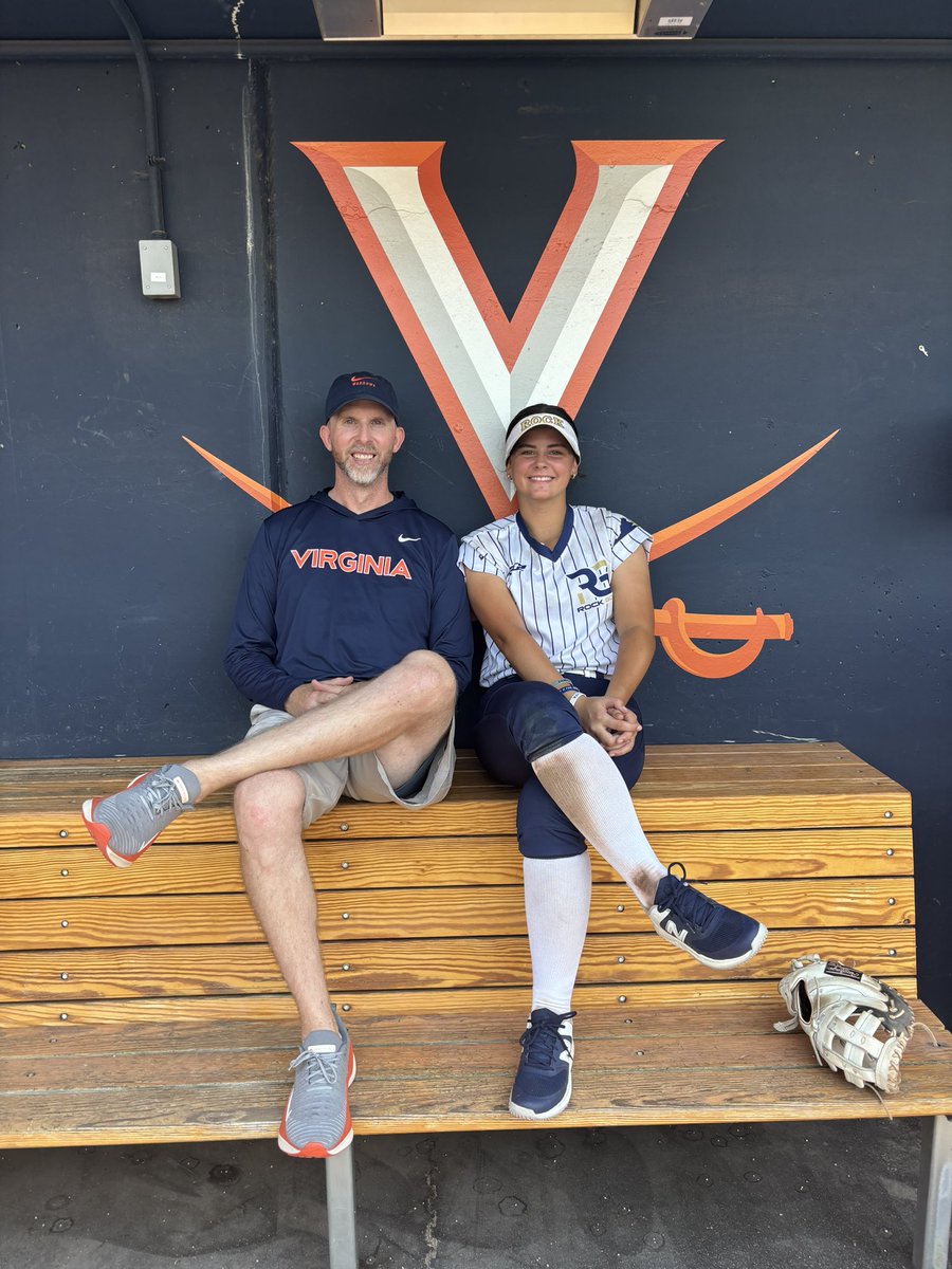 Genniefagan's tweet image. I had so much fun today at @UVASoftball for the Elite Skills camp sessions. I learned so many new things to focus on and apply to skills. Can’t wait to visit again!
@RockGoldVA_Ward @ROCKGOLDVA @CoachBella42 @CoachTylka @JamieAllred24 @Coach_Jo4444