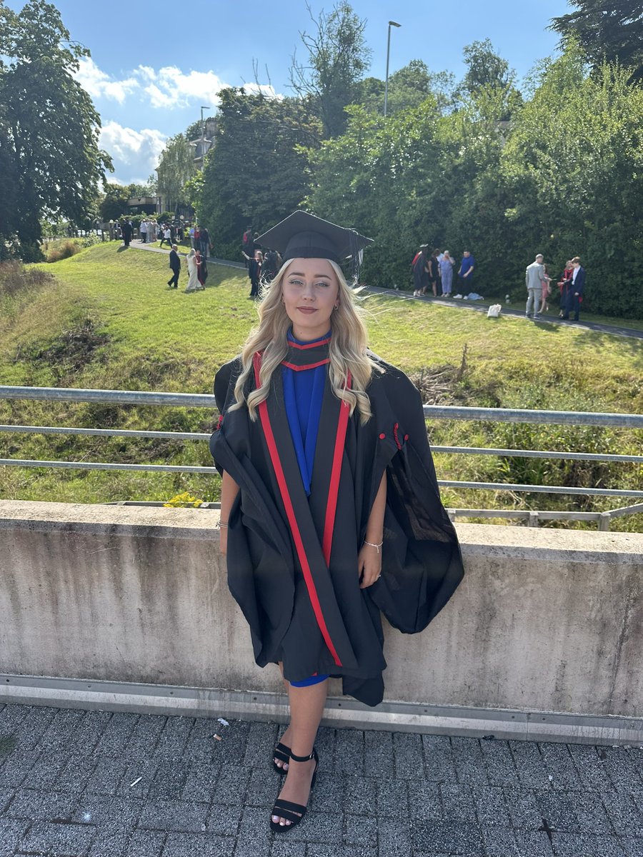 Miss Hawker tweet media