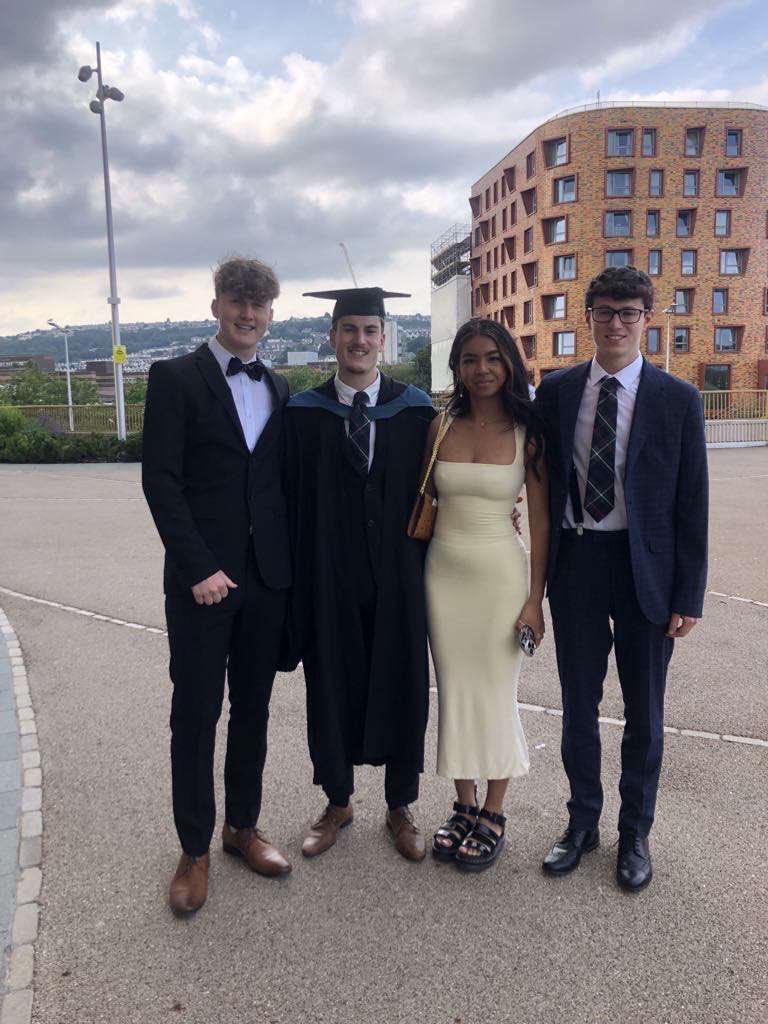 RobEvs_Coaching's tweet photo. 🎓 https://t.co/6n7p2EfRfq