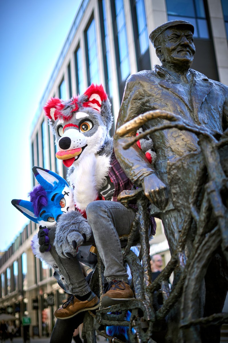 Me and my boyfriend :3

🦊 <a href="/AmiBluefox/">🌟Ami Bluefox 🦊🌟</a> 

📸 @Pluris9
