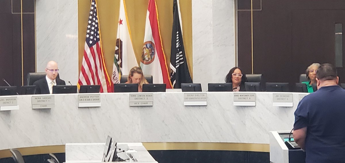 eyeoftheSTORMsd's tweet photo. @SupLawsonRemer why are you posting on social media while chairing the meeting? You aren't even paying attention to the fire fighters speaking!
@LukeSlywaker @jdata17 @FleshyVessel82 https://t.co/vIxqFHmAqW