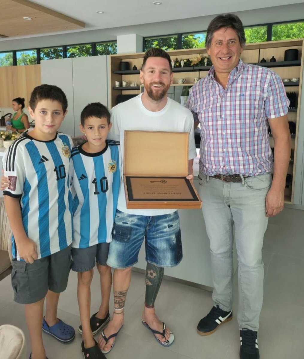 infinitoonline.com.ar/funes-hogar-de…