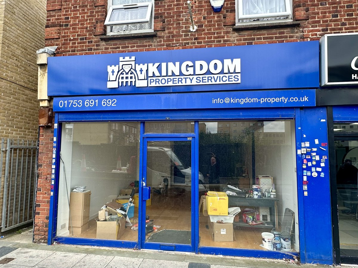 Slough
Shop premises located just off the High Street approx 1229 sq ft (114.2 sq m) including the basement, available on a new lease on terms to be agreed. £35,000 pax