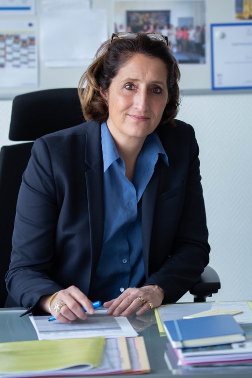 Cheffe de l’inspection générale de l'éducation, du sport et de la jeunesse, <a href="/carolinepascal3/">Caroline Pascal</a> est nommée à la tête de la DGESCO en remplacement de <a href="/EdouardGeffray/">Édouard Geffray</a> info.gouv.fr/conseil-des-mi…