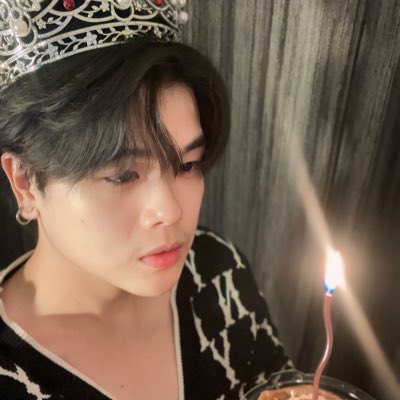 pondpatcha_'s tweet image. #NewProfilePic