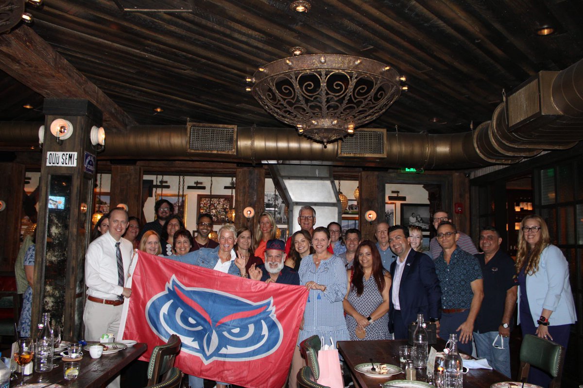 We saw, we ate, we conquered!🍽️

Thank you to all the Foodies who came and dined with us at the delicious Elisabetta's Ristorante Bar Pizzeria (Elisabettas Delray Beach)!🍝