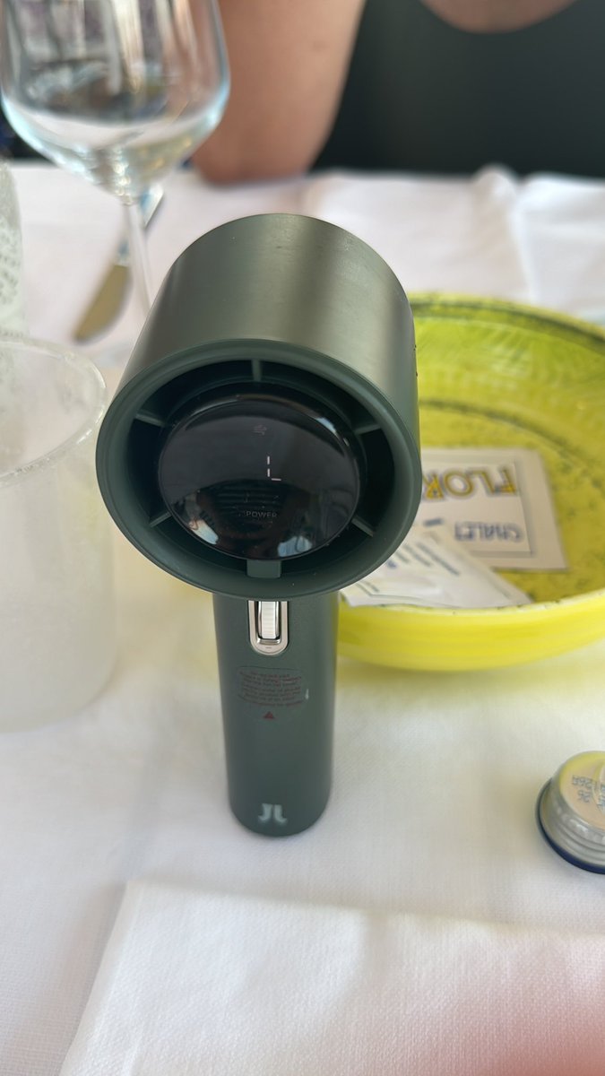 Nn si respira dall afa ho comprato questo turboventilatore i 50€ meglio spesi della mia vita