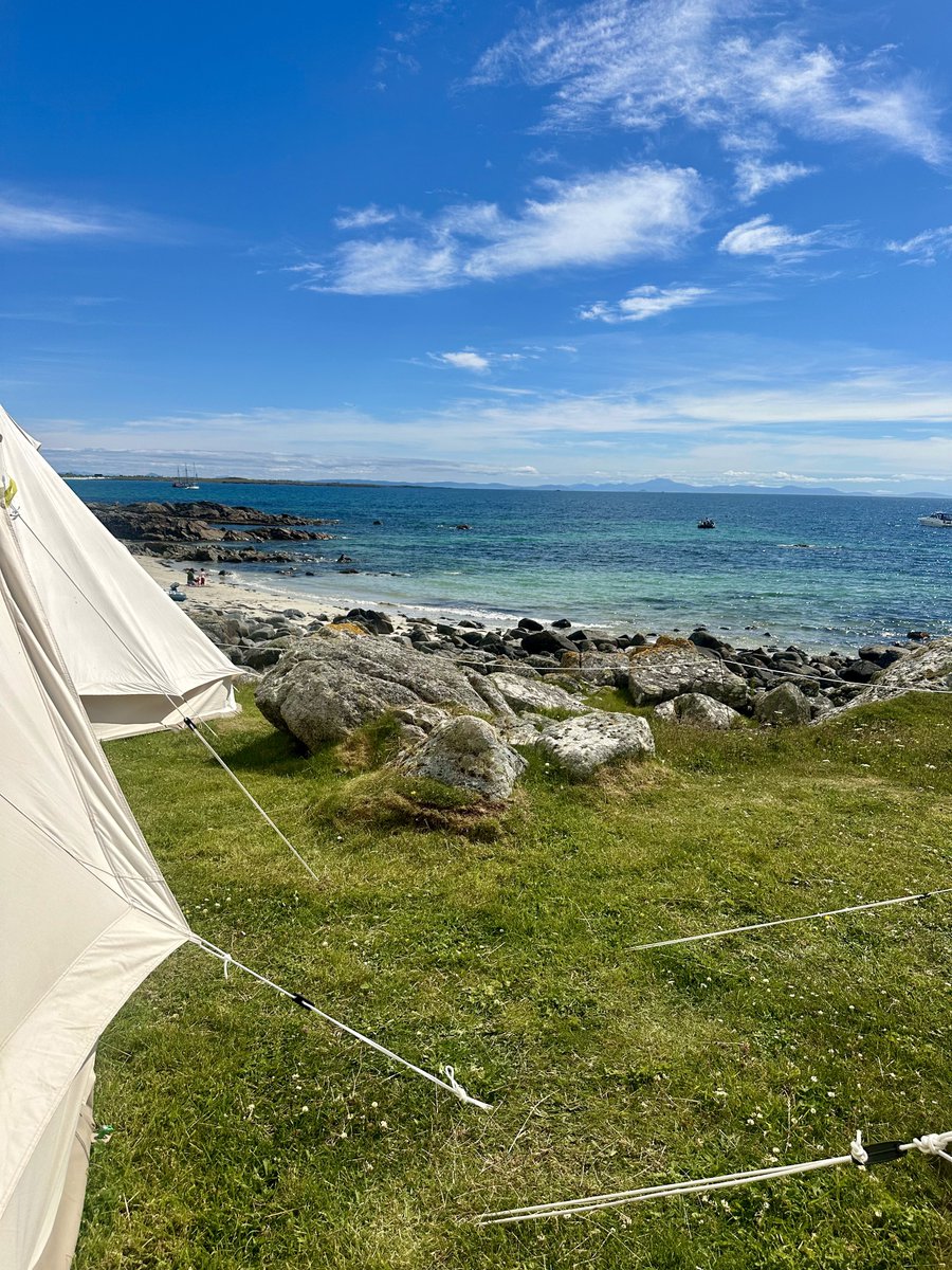 soniasodha's tweet photo. Brilliant few days at @TireeMusicFest 🏴󠁧󠁢󠁳󠁣󠁴󠁿. Back to work properly today… papers on @SkyNews tonight at 2230, then @thismorning tomo morning, Politics Live on @BBCTwo at lunchtime on King’s Speech, Moral Maze on violence in politics and The World Tonight tomo eve on @BBCRadio4! https://t.co/3gU1JmEGOI