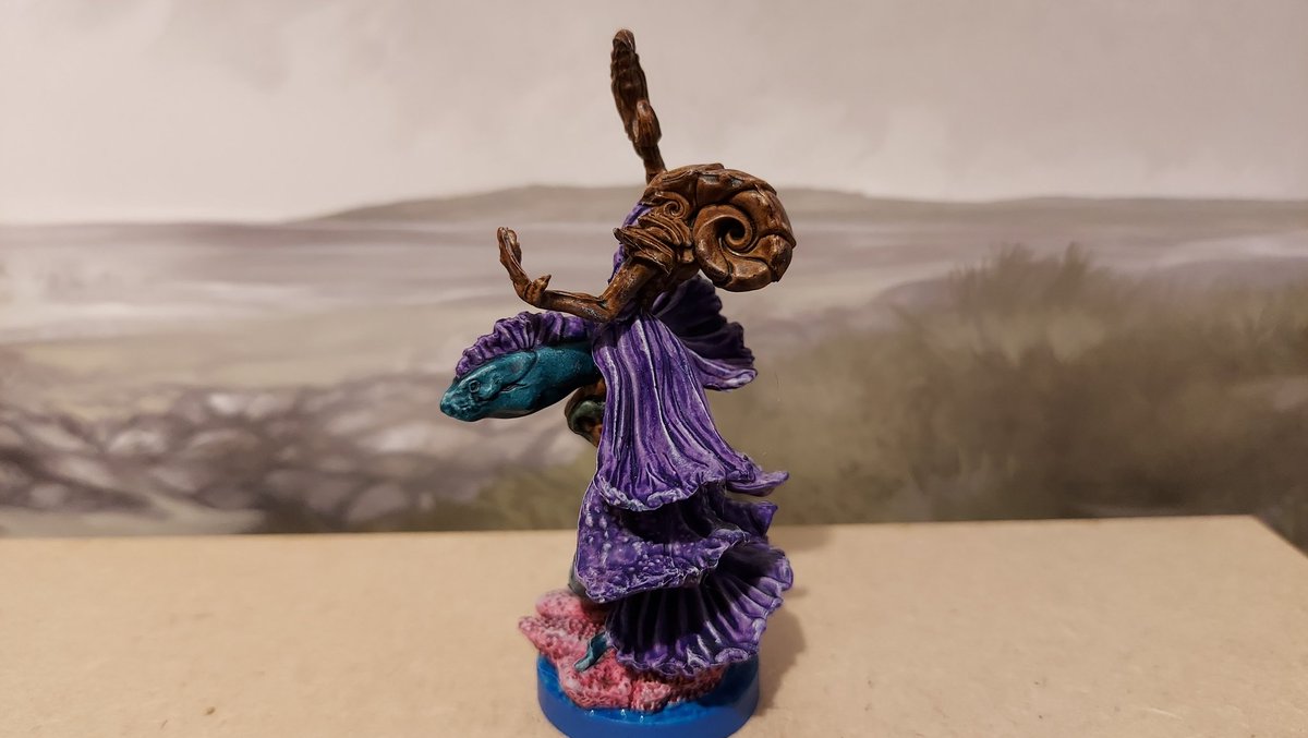 necrothrall's tweet photo. Karkinos Oracle
#WarhammerCommunity #steamforgegames #karkinos #epicencounters #miniaturepainting #eel #dungeonsanddragons #DnD https://t.co/zR7cnGCNxv