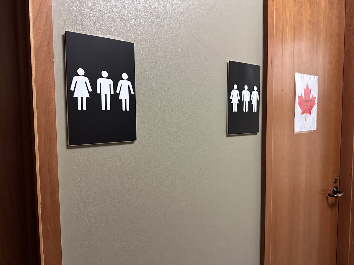 Meeting with Consulate General of Canada staff. Canada has 16 diplomatic representative offices in the US: Washington, Houston, Palo Alto, San Diego, Atlanta, Boston, Chicago, Dallas, Denver, Detroit, Los Angeles, Miami, Minneapolis, New York, San Francisco and Seattle. 🇨🇦🏳️‍⚧️🏳️‍🌈🇺🇸