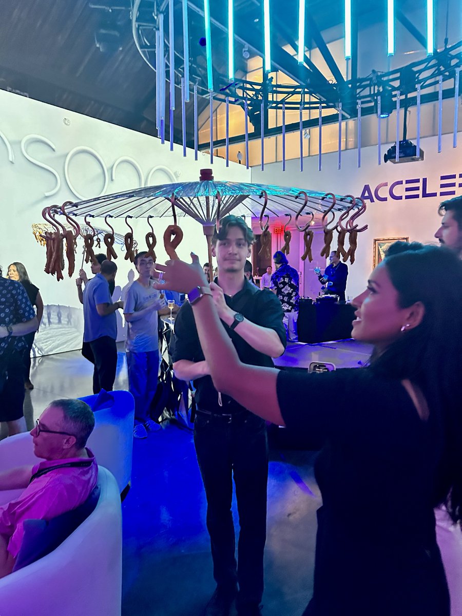 RayJMartinez's tweet image. Had a blast at @EnsonoIT&apos;s &apos;The Afterparty&apos; with @AWS, @AMD, and @IBM! Huge thanks to golfer Tom Watson for making it unforgettable. Thrilled about our Cloud-Connected Mainframe for AWS. Stay tuned for more updates! #MakeBetter