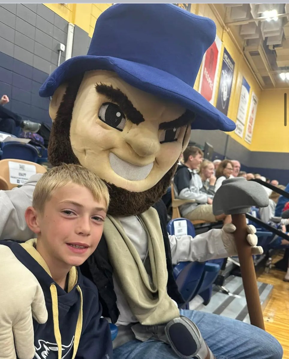 Charlie Flohr tweet media