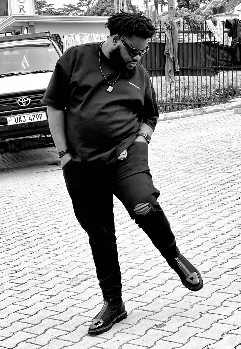 chikoandmadrat's tweet image. See We….. 
#Vyb