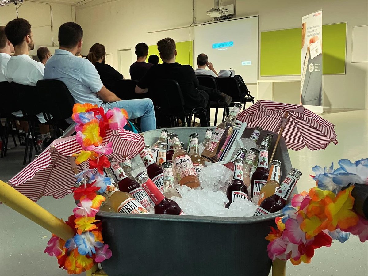 ITKnowledgeBnk's tweet image. IT security is cool! MUC:SEC Meetup is cool! SpaceNet event space is also cool! 🙂🙂🙂

#Munich #security #events #itknowledgebank #mucsec #Meetup #SpaceNet