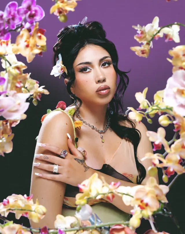 updatecultura's tweet photo. 🏆 TOP MELHORES ÁLBUNS DE 2024 ATÉ O MOMENTO

#7. Kali Uchis - Orquídeas; https://t.co/I91qs9MewX