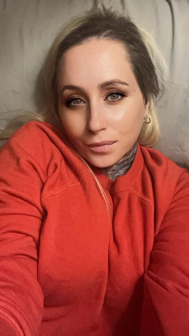 Jessica Darlin™️’s pics and videos