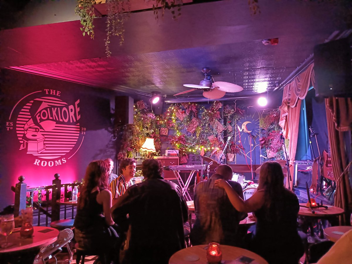 Can't say no to a free gig
        bloody love what <a href="/jacko_hooper/">Jacko Hooper</a> has done with this space