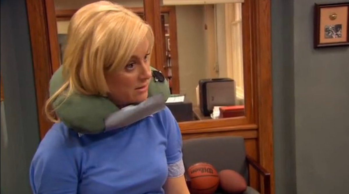 D_Rowell22's tweet photo. Exact same vibe Trump’s ear bandage is giving https://t.co/9vCzYgQOvE