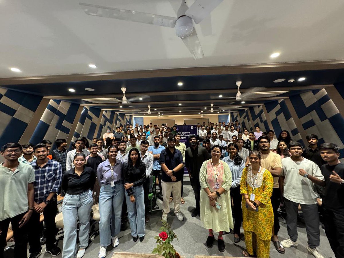 idbasseyz's tweet photo. Hosted the second banger session of the #ZoConvergenceTour at DYPIT Pune!

Spreading Zo Zo vibes everywhere 
What’s next?

#ZoCommunity #AI #JoinZo https://t.co/bIX4H7t4Jk
