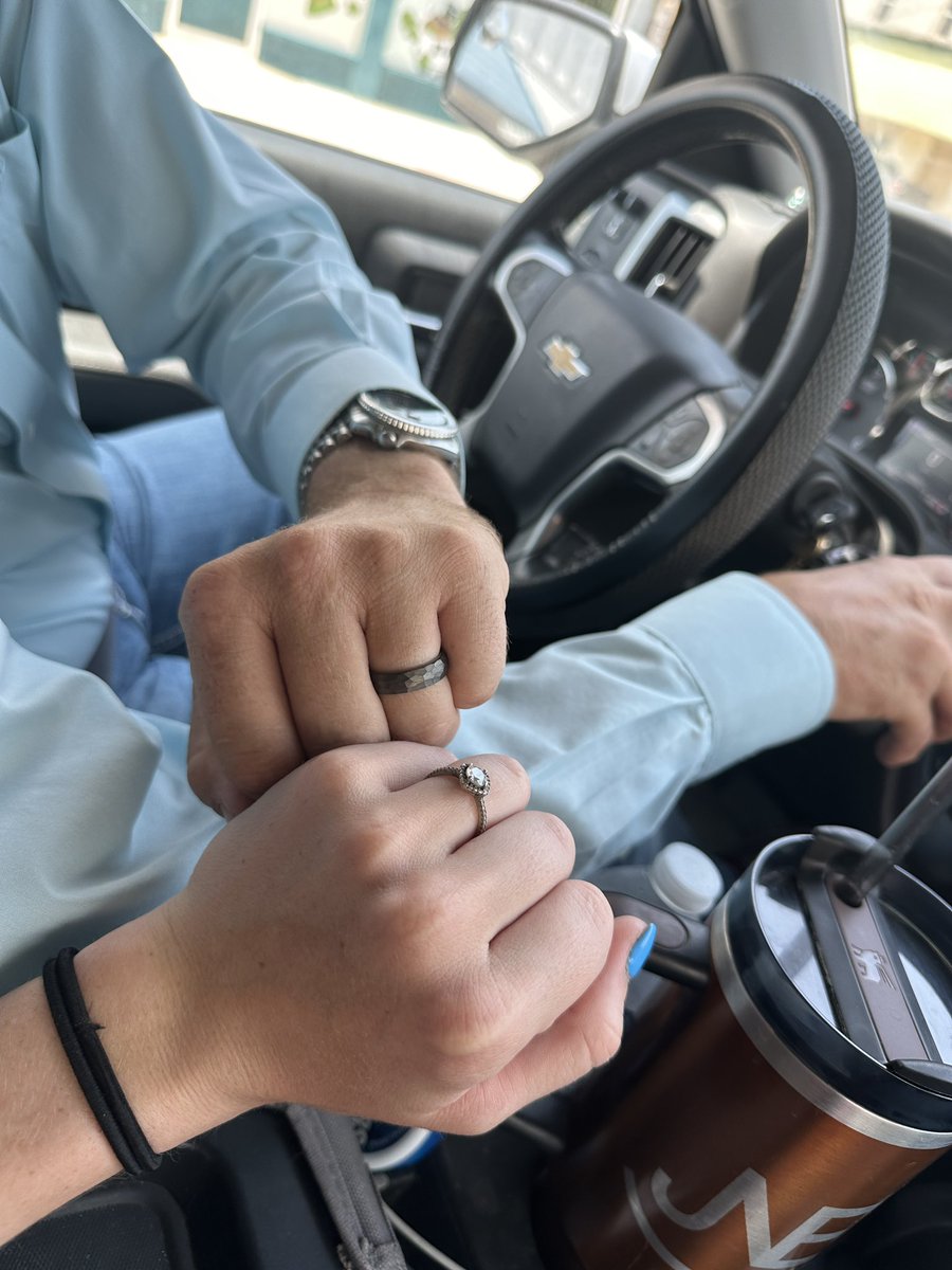 work horses in the morning, get married in the afternoon 🤝