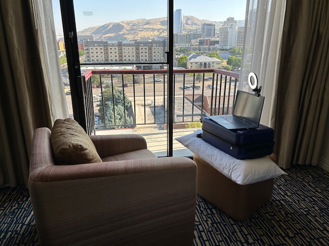 Sometimes when you're on the road, you have to make do with what you have. I was in Salt Lake City for a speaking engagement, but also had a webinar to do. BAM! Here's my "office" for the session - in a hotel room in SLC! 
#WorkFromAnywhere #DIY #MakingitWork
