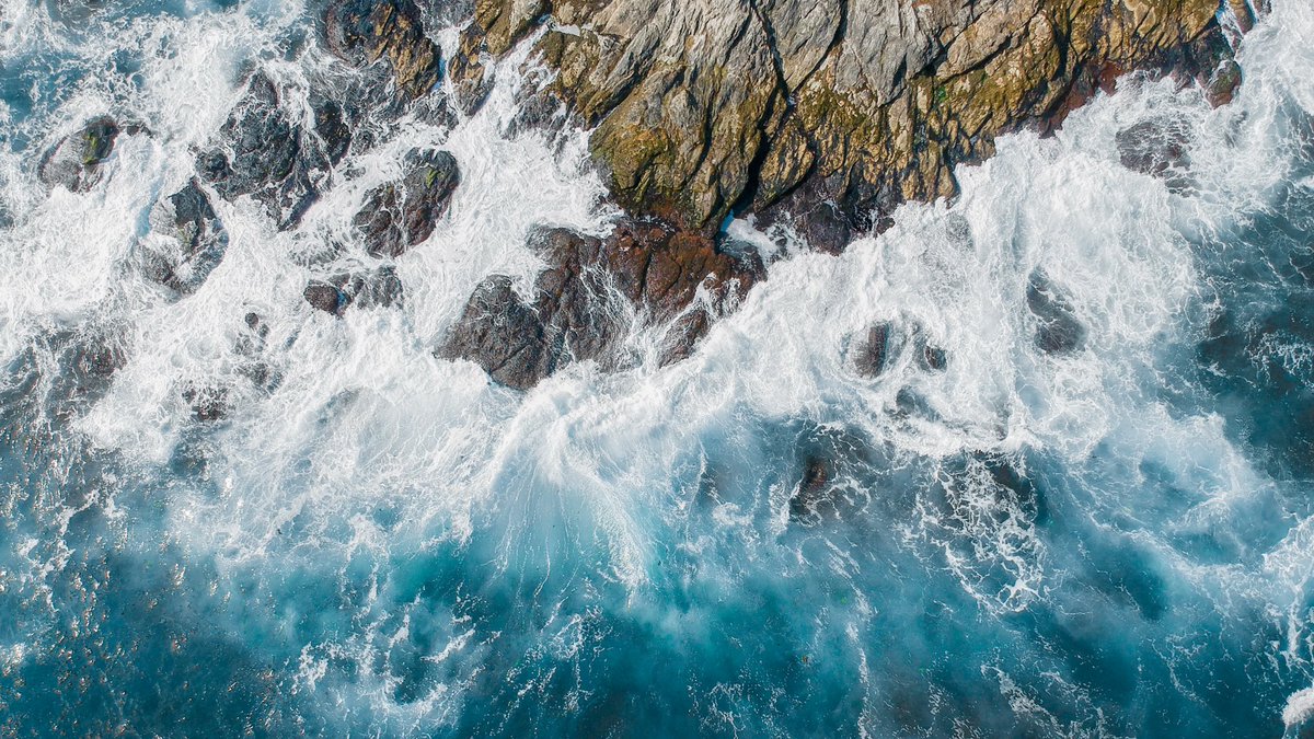 along the coast 🌊