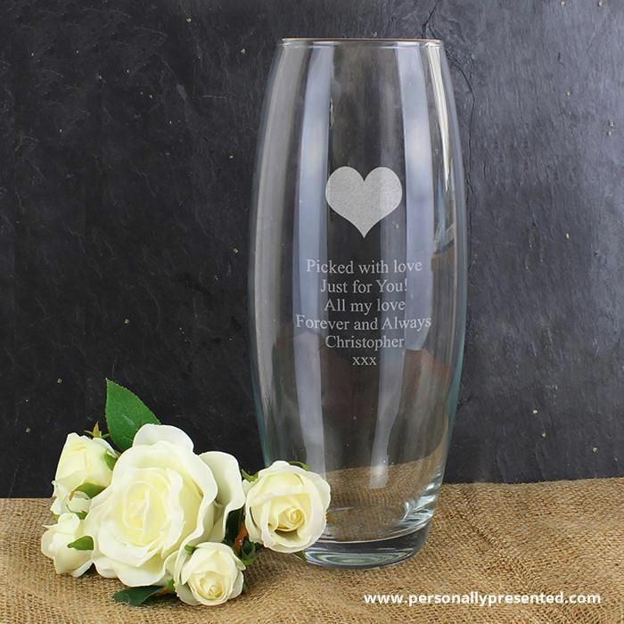 PPresented's tweet photo. Personalised Heart Bullet Vase 🎁
⎆ Only £18.49 right now ⎆ 
Personalise Now 👉 https://t.co/XcjKbN9wmp

 #giftideas #giftsforher #giftsforhim #giftguide https://t.co/KhI3uwwPOf