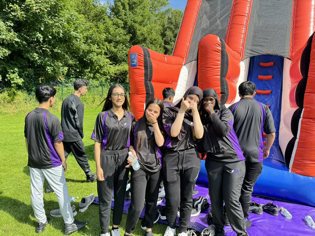 We had an amazing day enjoying a giant inflatable obstacle course as well as laser quest as part of our end of year recognition celebrations. Our whole school took part and created some lovely memories together! #TeamDCO