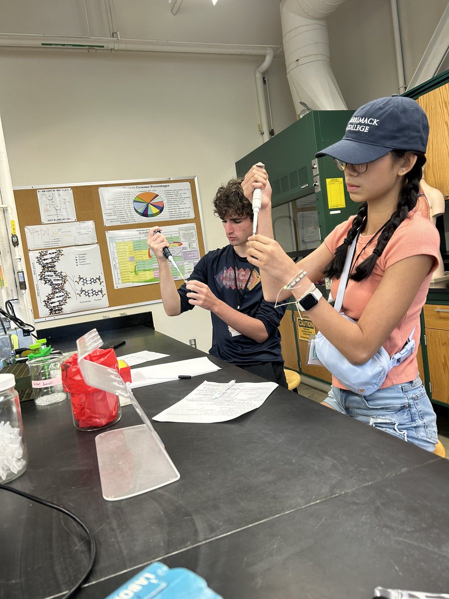 NahsFocus's tweet photo. Had a blast with the best crew at Merrimack College's Summer Immersion program last weekend! https://t.co/LM1wuDa0Zu