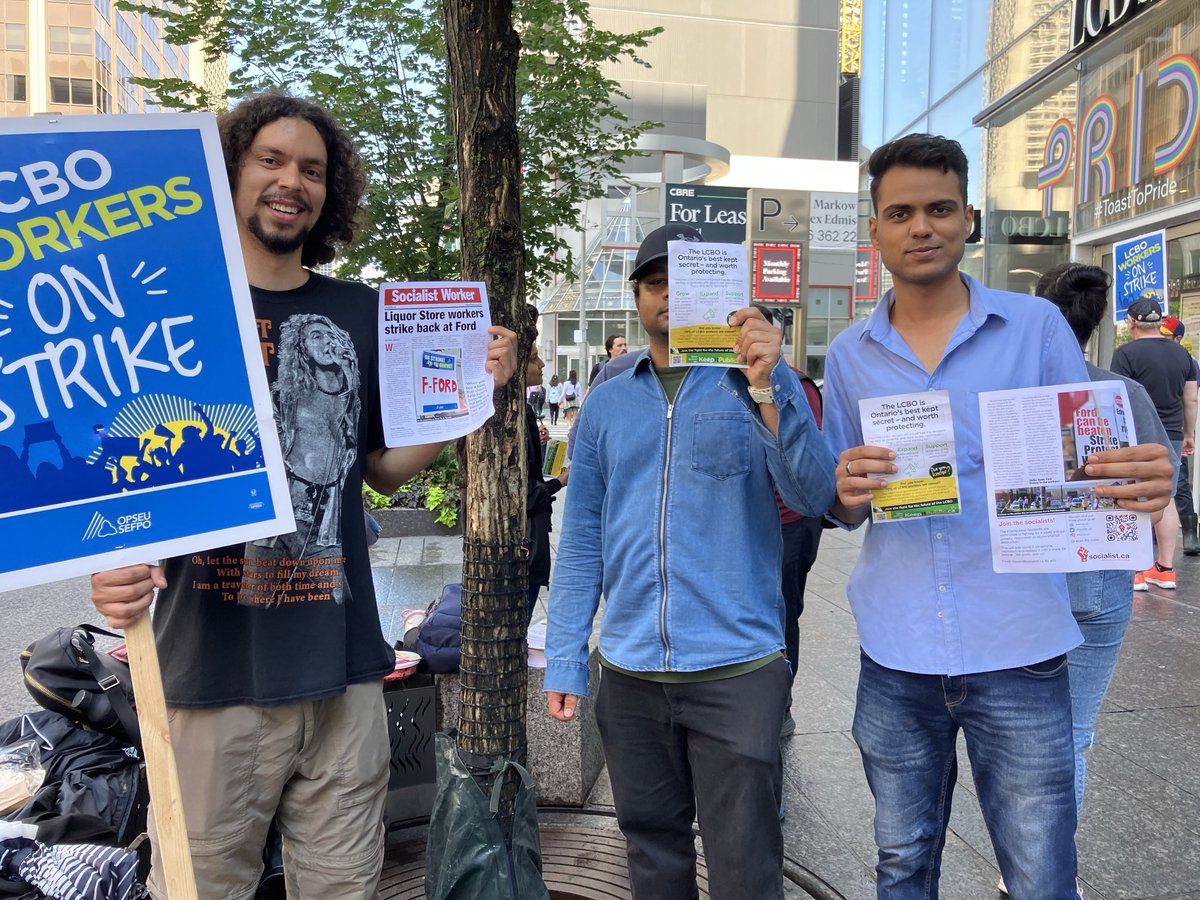 pamelasjohnson's tweet photo. “We are staying together and we are staying out here” ⁦@OPSEU⁩ #lcbostrike #lbed #keeplcbopublic https://t.co/4pRN1DB1Ju