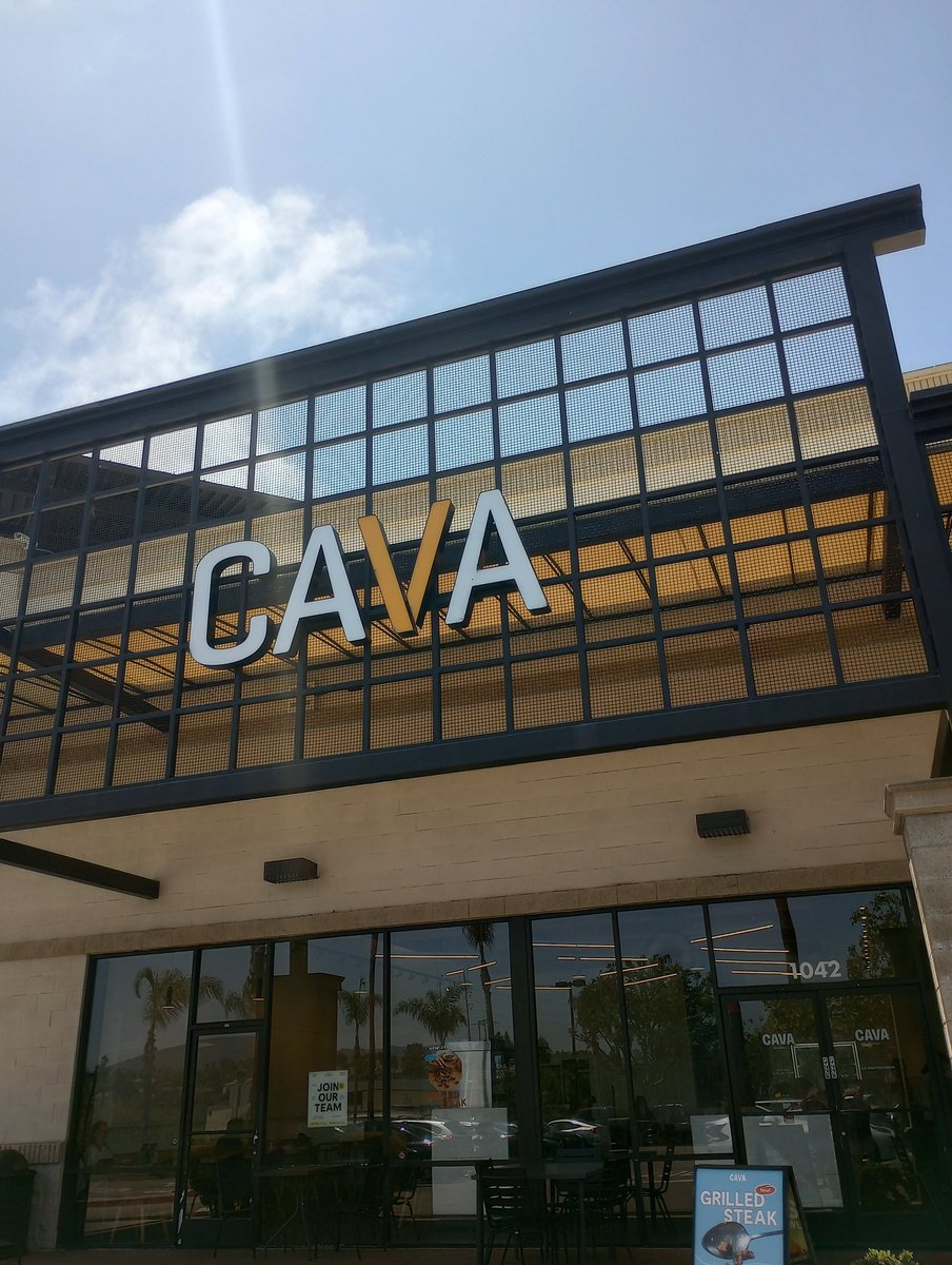 MalibuInvest's tweet photo. Last hour of trading AND a #ChannelCheck all in 1 visit
$CAVA 😁 https://t.co/Iiz2Xqhn1I