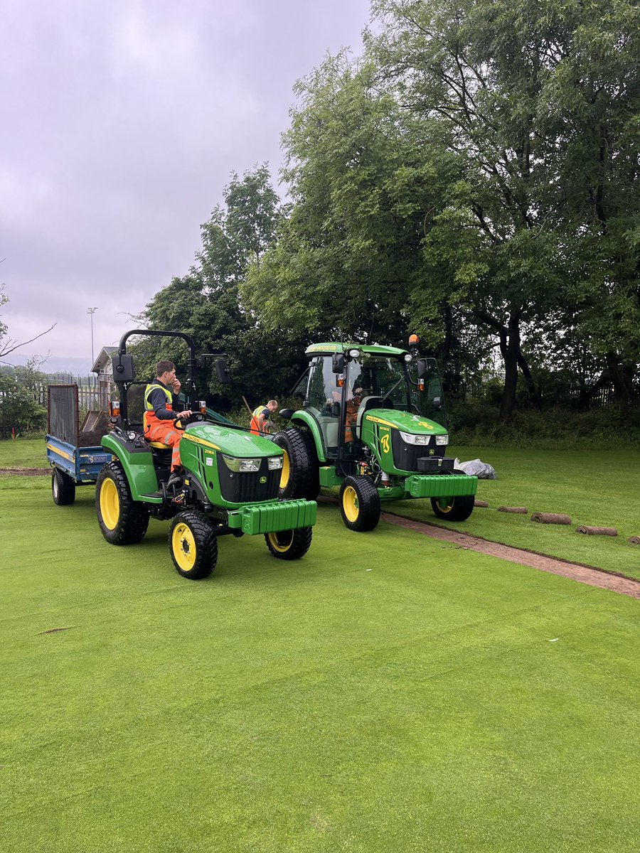 Another day, another six greens to install full drainage systems. #pipes #yorkshire