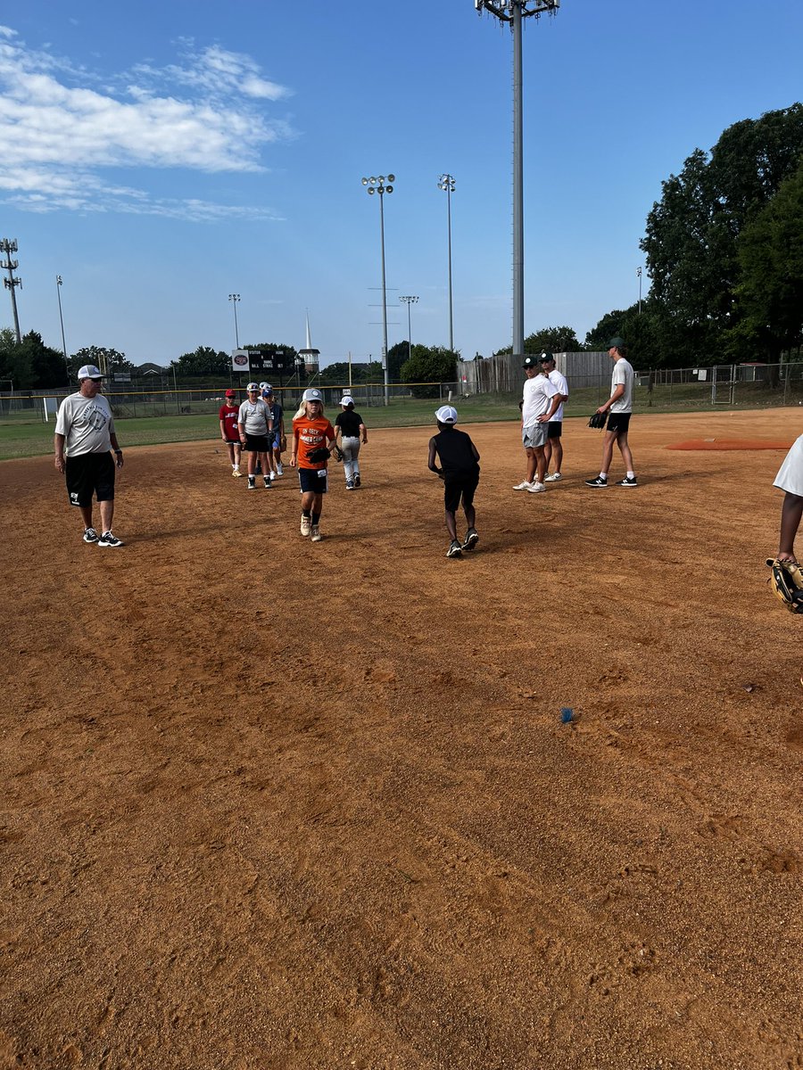 Baseball4LifeNC's tweet photo. Day ✌️ of camp in the books! See you tomorrow ⚾️ https://t.co/cq6MXJXowf