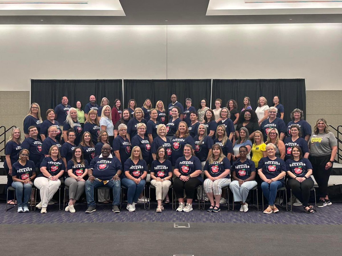 reshalg's tweet photo. What a fantastic day networking and socializing with great people! Tennessee represented well at the conference this year. Had a blast in the exhibit hall today meeting all the vendors. #ANC24 @CCBOE @ https://t.co/xoUsDyK3aA