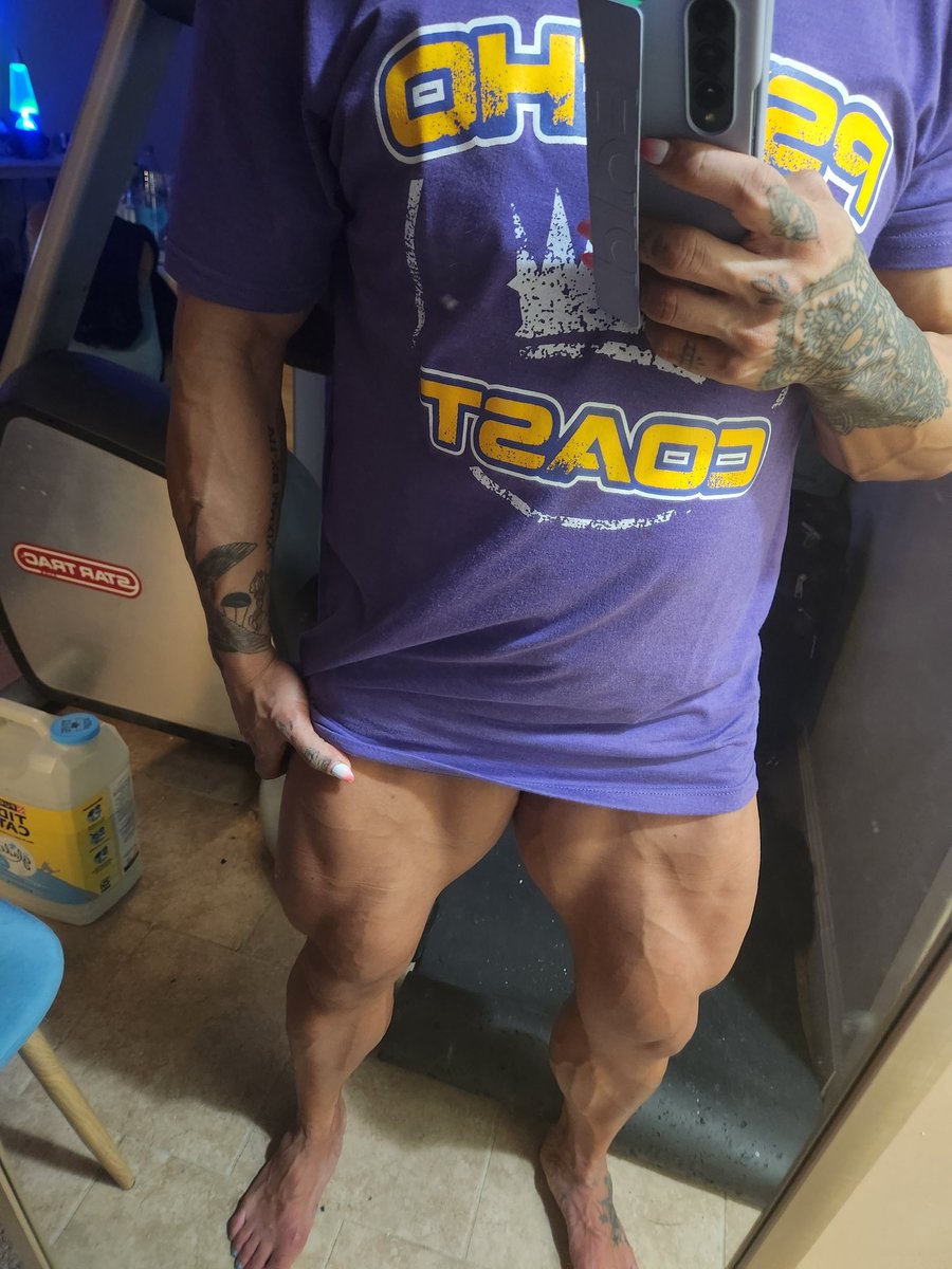 Tinytank1011 tweet media