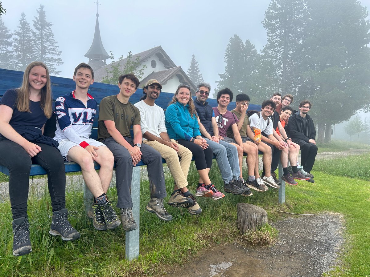 Back from this year’s HPCP group retreat along the beautiful Rigi Panorama trail. Rain and mud did not spoil the fun 🚞, adventure🥾🧗, amazing views 🏔️ and great conversations 💬