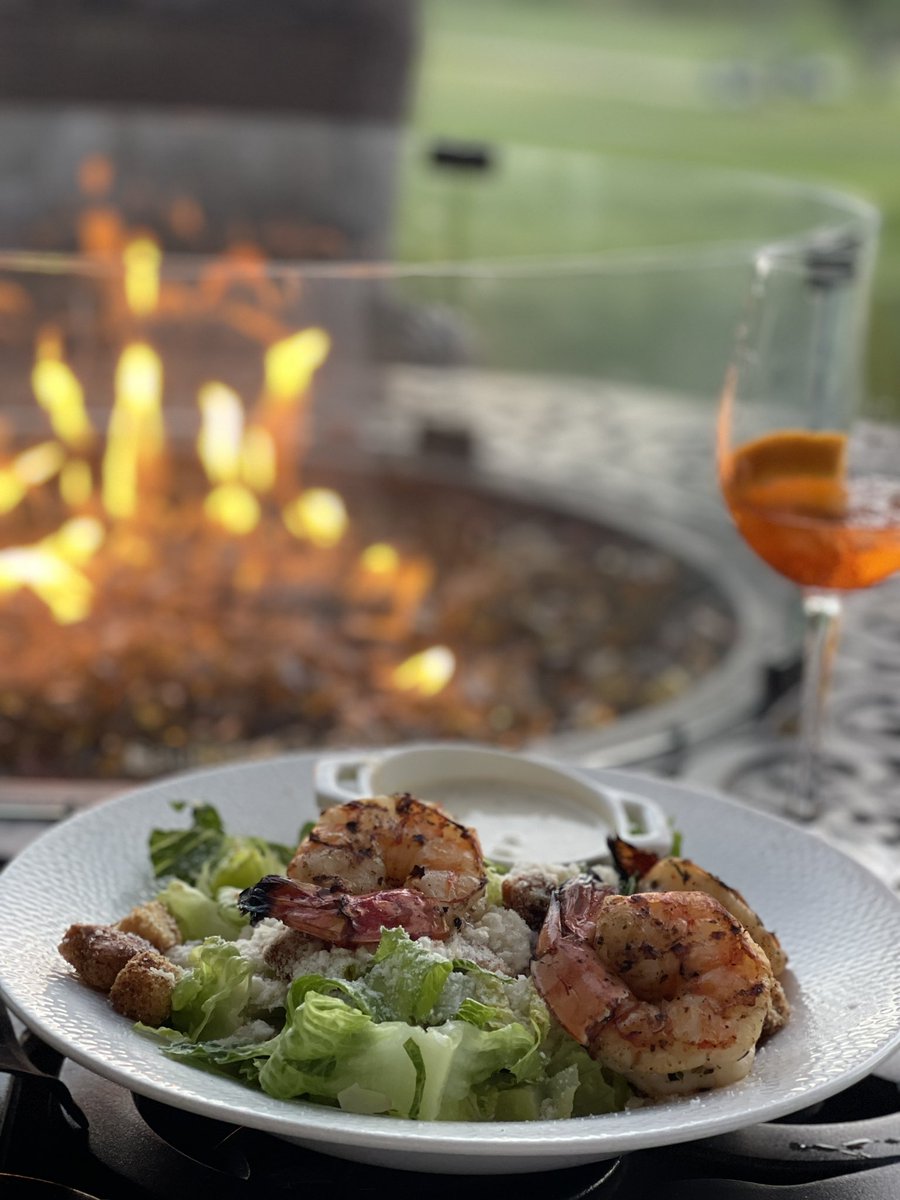 thebikinichef's tweet photo. You can never have too much shrimp 🍤
Visit https://t.co/FMABy7GQut
Everyday is Ceviche Day 🍤
RECIPE >> https://t.co/WYyFMlQwMD
#bikinichef #bikinicuisine #figureflatteringflavors #ceviche #pffs 👙 https://t.co/vkimLFARuF