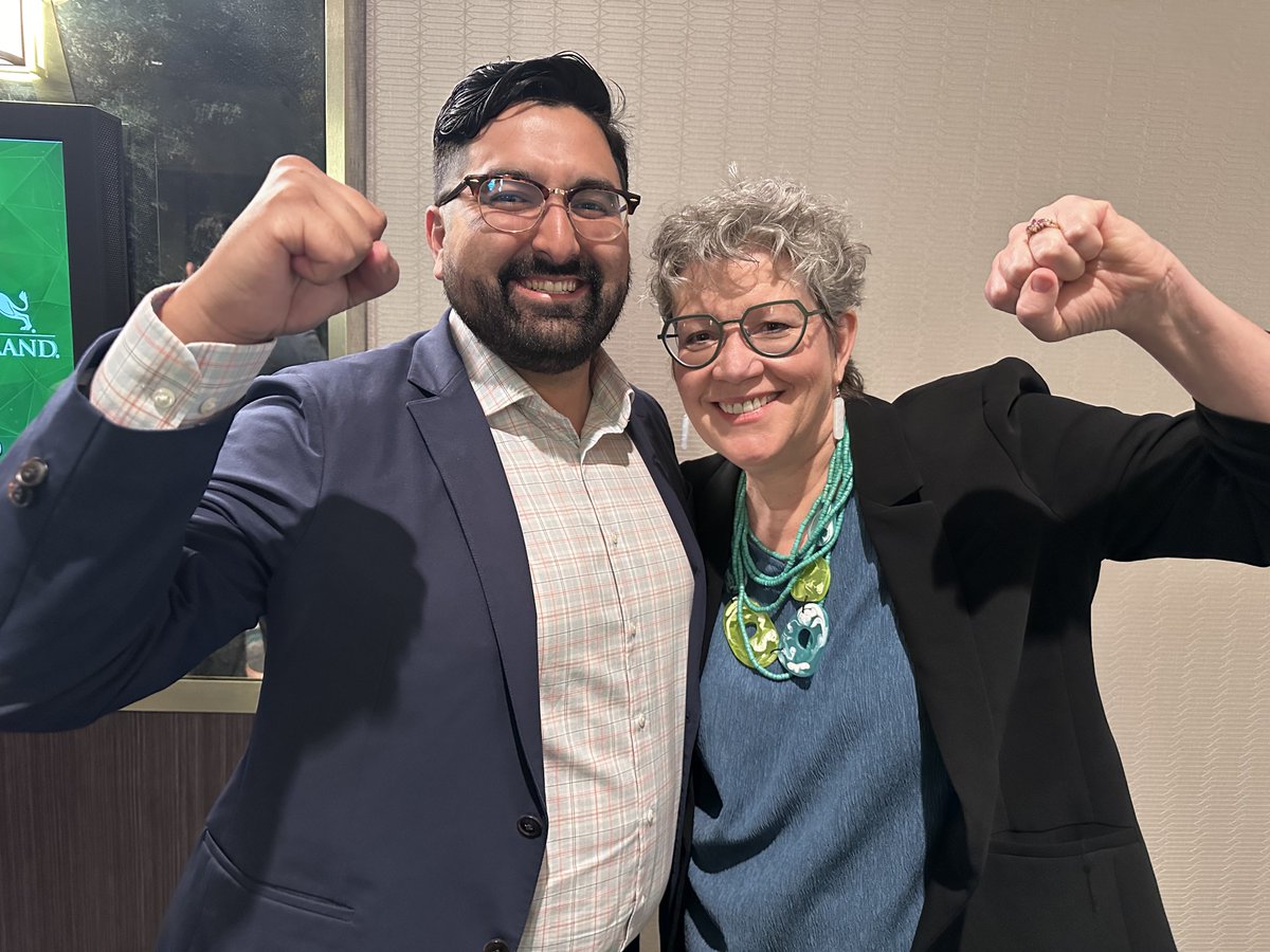 JCGonzalezOR's tweet photo. Been a huge fan of @RazaFund CEO Annie Donovan since she joined the org 2 years ago. She’s leading the largest Latino-focused CDFI in the country and driving BIG $$$ to community orgs, projects and initiatives.

Great to catch up at @WeAreUnidosUS Annual Conference. #UnidosUS24 https://t.co/fGKjoONYBa