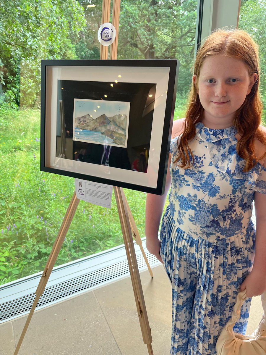 sbrook32's tweet photo. @OPA_KHG @OPAK_5JQ Emily has had a fantastic time at the Outwood Artist of the Year finals @YSPsculpture. An amazing achievement being one of 9 Primary finalists out of 600 entries from across the Outwood Trust. Very proud parents! https://t.co/KudAX5Lxvj
